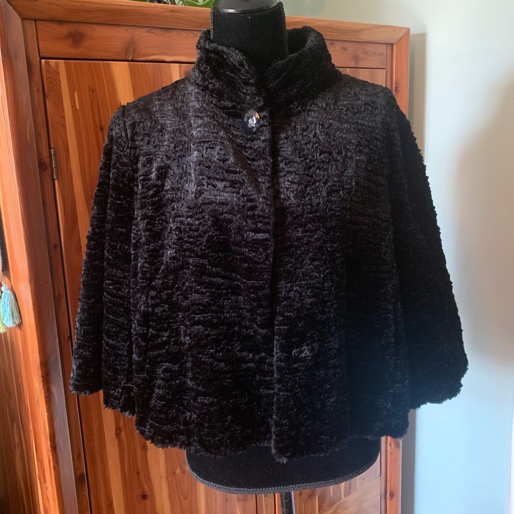 Ann Taylor Faux Fur Bolero / Cropped Jacket